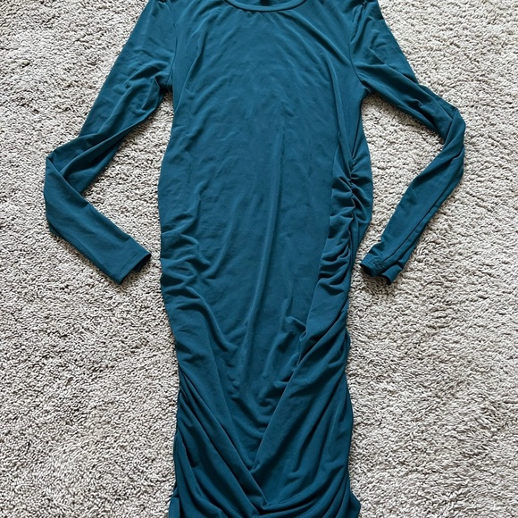 Maternity Dresses S/M - Picture 2 of 8